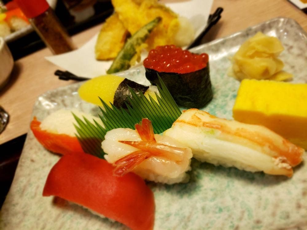 とんでん 篠路店