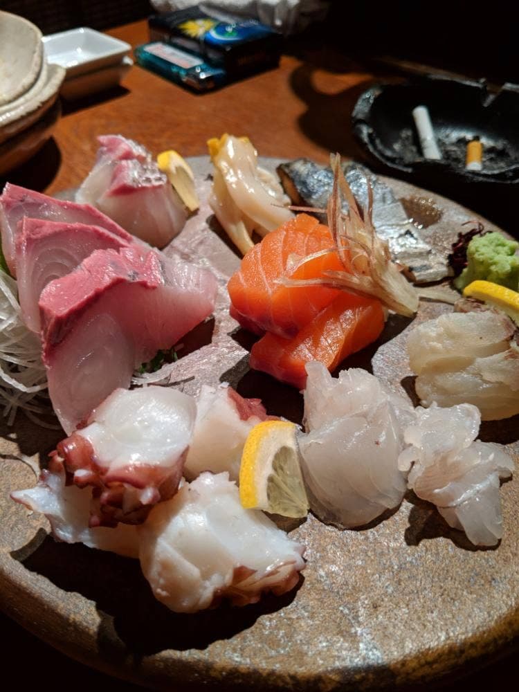 千屋牛と海鮮料理の店 中山下 虎はる