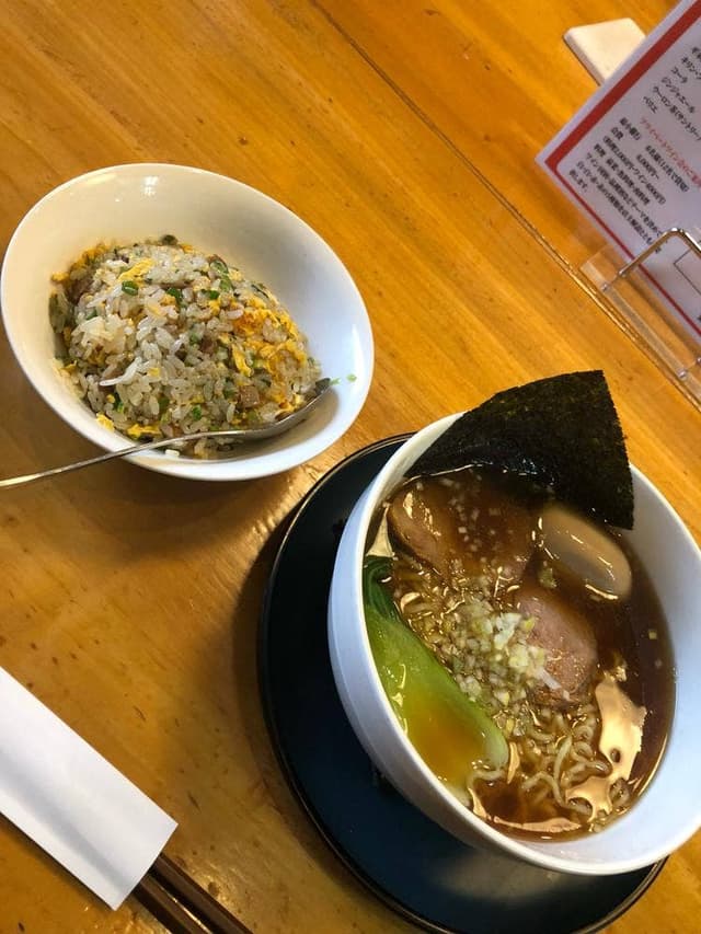 醤油ラーメン しのわ - サブ画像3