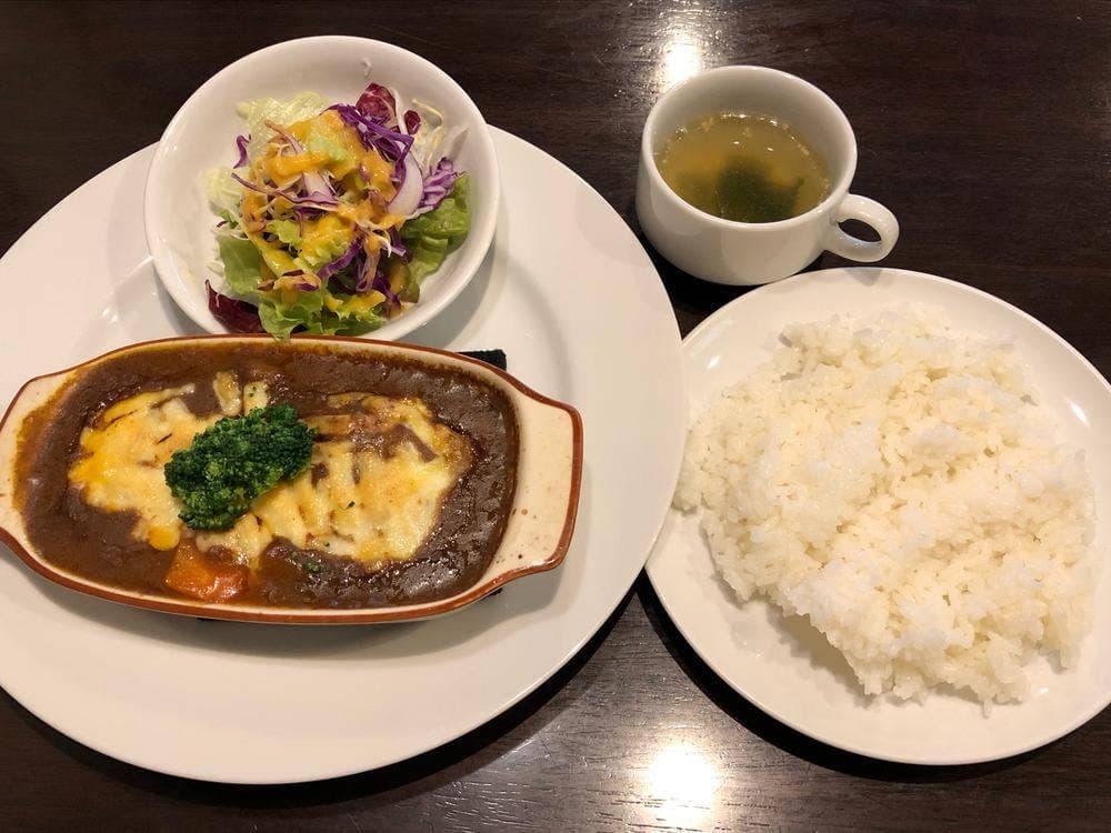 イタリアンレストラン Fiore 田町店