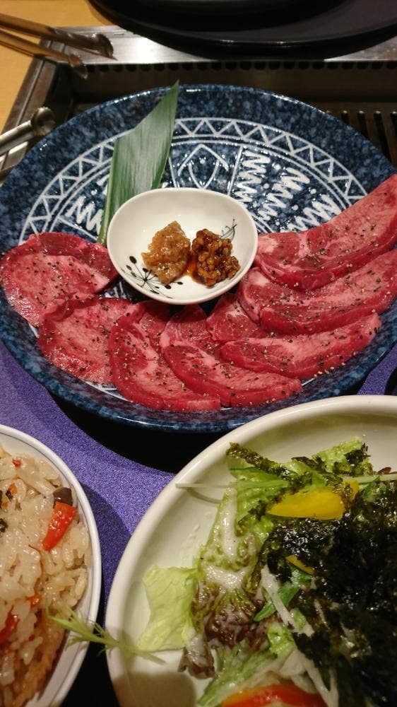 焼肉 一福