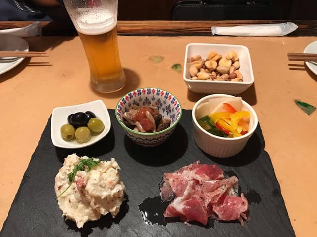 バル Co-Lab 那覇天久店 - サブ画像1