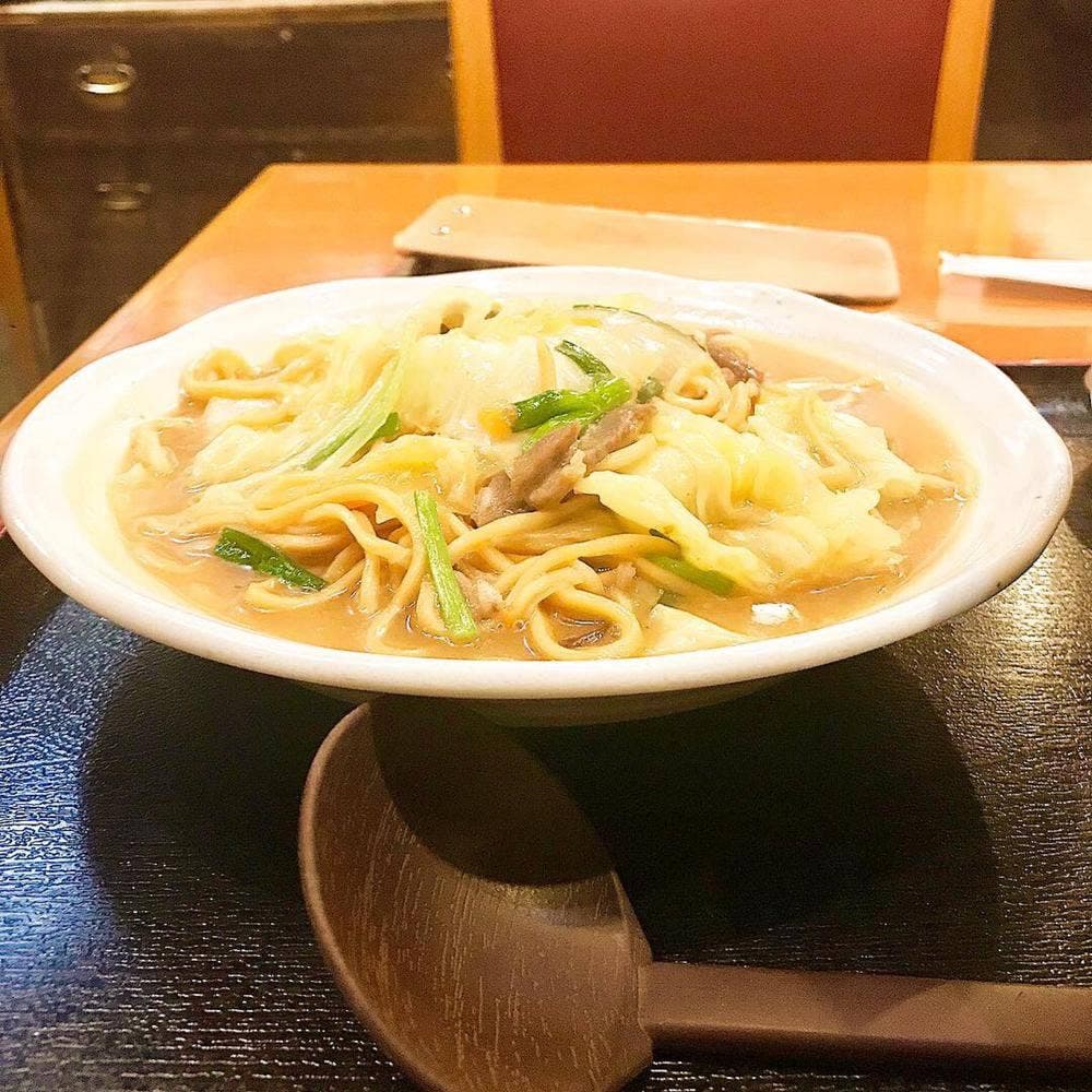 麺飯菜館 じょうじょう