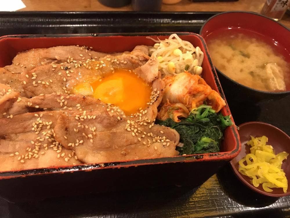 炭火やきとん丸寿 高麗橋店
