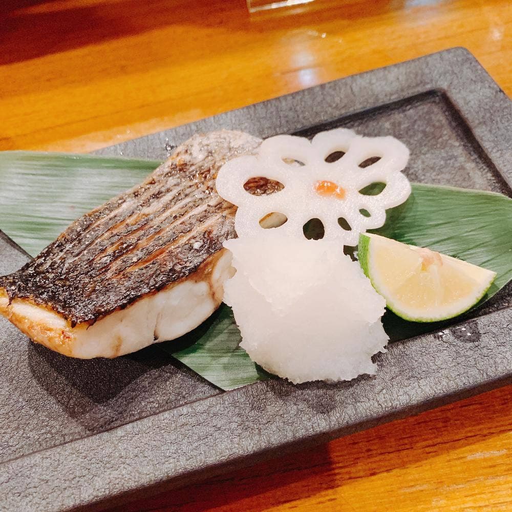 魚人 本店