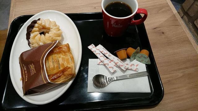ミスタードーナツ 武蔵浦和駅前ショップ - サブ画像1
