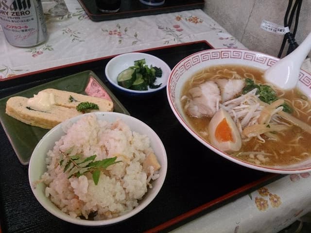 ラーメン吉田屋 - サブ画像3