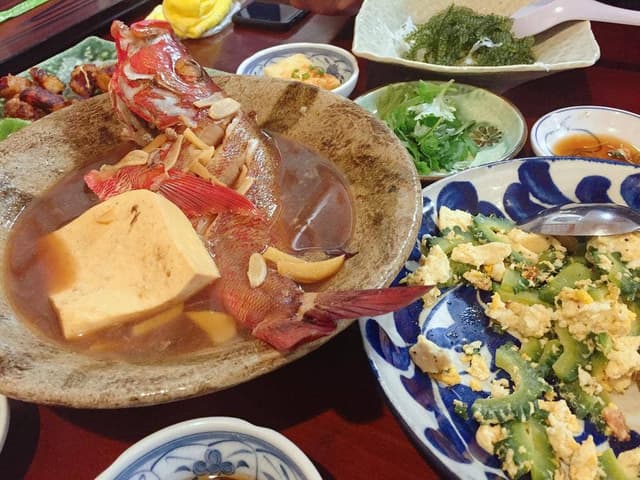 仲泊海産物料理店 - サブ画像3