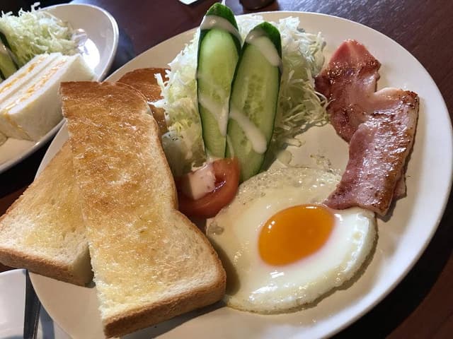 カフェ ヨシノ 庄内緑地公園店 - サブ画像2