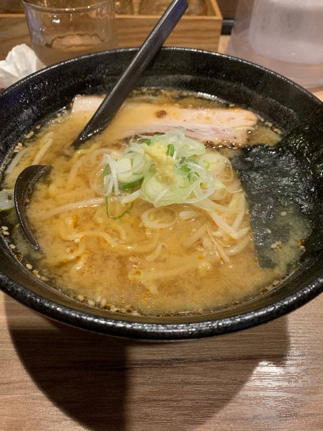 らーめん 極 錦町店 - サブ画像1