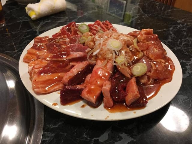 焼肉磐梯山 - サブ画像2