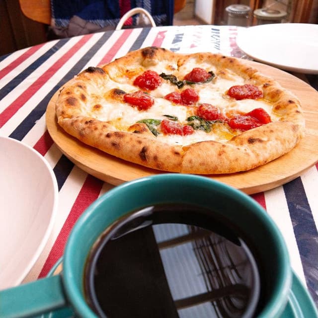 PONCHI'S PIZZA - サブ画像1