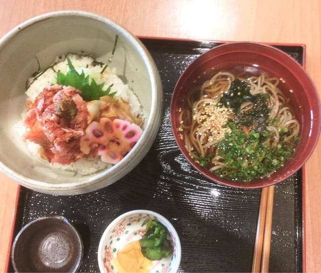 旅篭や十兵衛 藤枝PA上り店 - サブ画像1