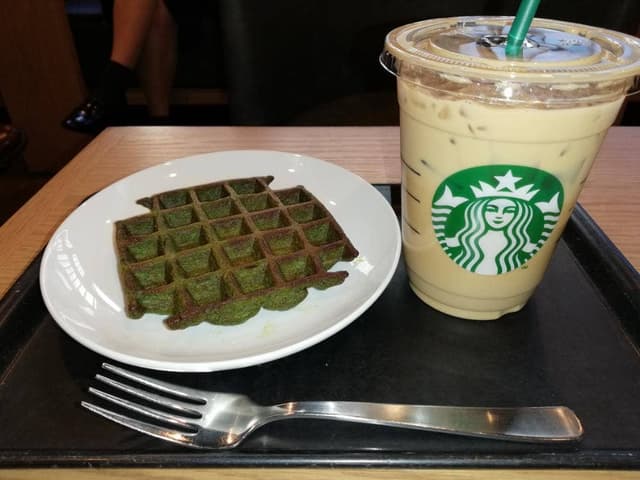 スターバックス コーヒー 自由が丘駅前店 - サブ画像1