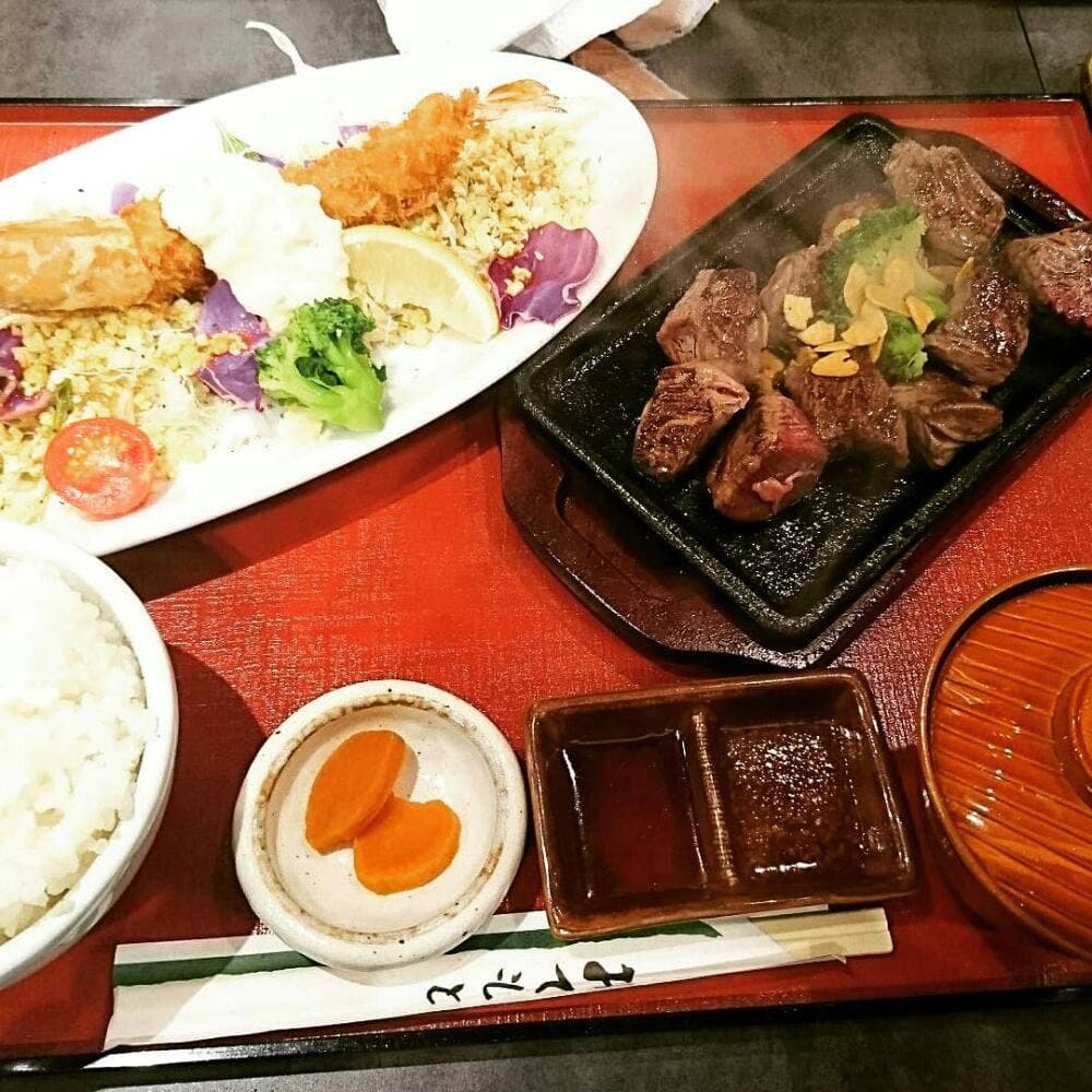 鉄板割烹 祇園花うさぎ