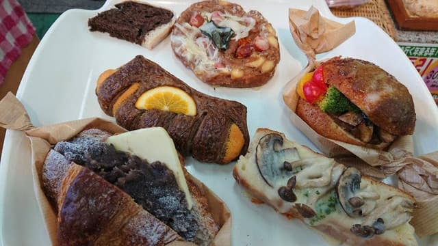 パン工房マローネ ポケットファームどきどき 茨城町店 - サブ画像1