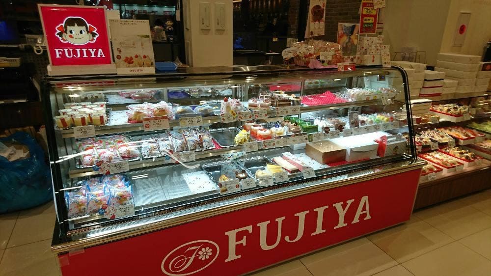 不二家 グルメ館東鯖江店