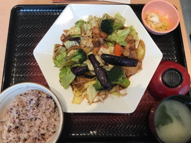 大戸屋ごはん処 横浜ビジネスパーク店 - サブ画像1