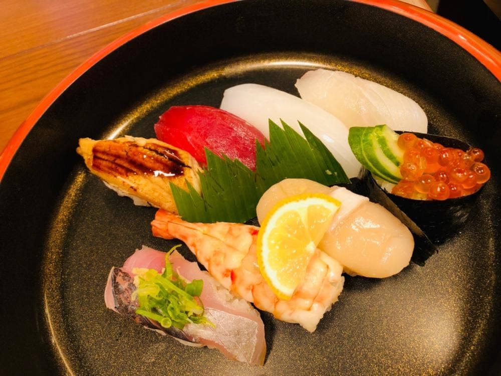 寿司・一品料理 福重