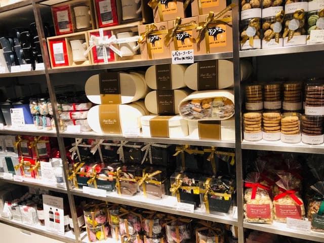 DEAN & DELUCA MARKET STORES 六本木 - サブ画像3