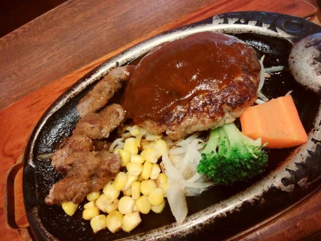 TOMATO&ONION 小浜店 - サブ画像1