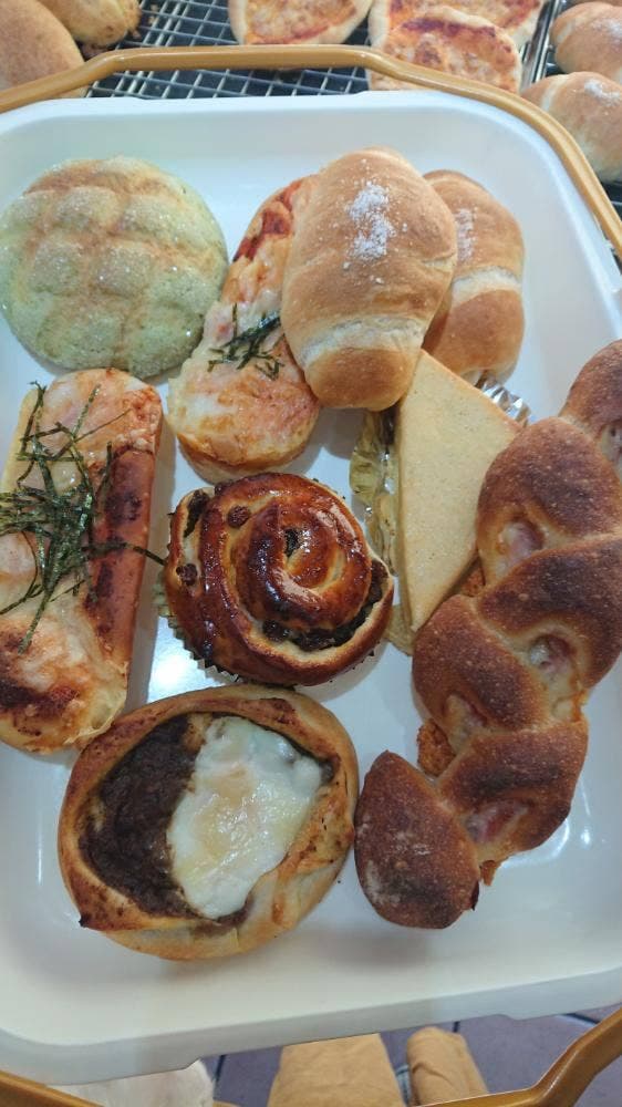 ベーカリーカフェ カスタード