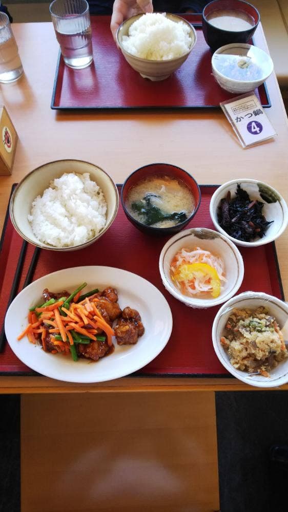 ふくふく二の宮食堂