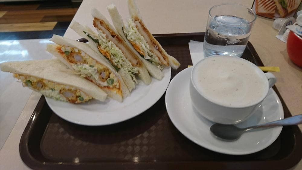 フレスコ サンド カフェ 八本松本店
