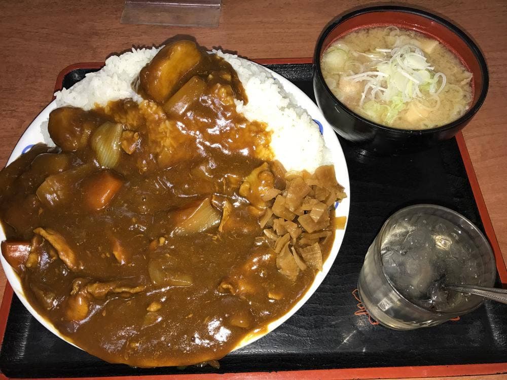 大衆食堂半田屋・青森石江店