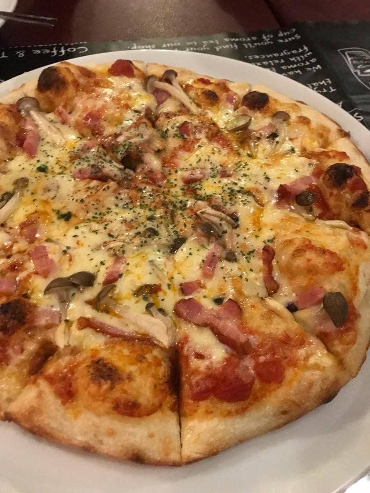 DINING BAR すぱいすちーずちーず