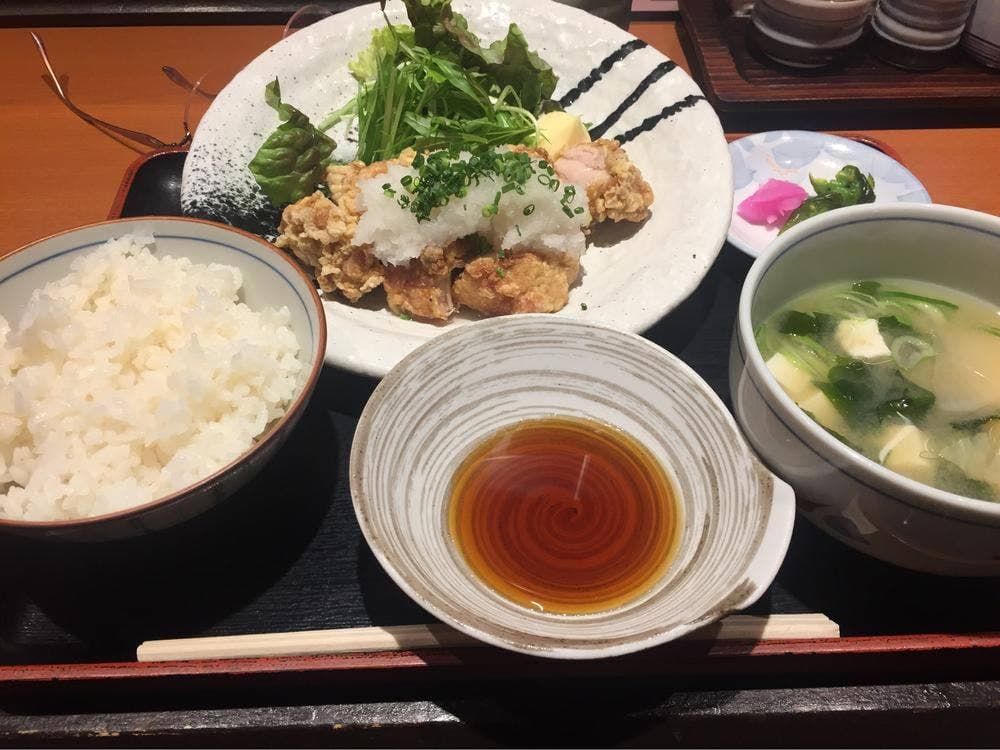 とり樹亭