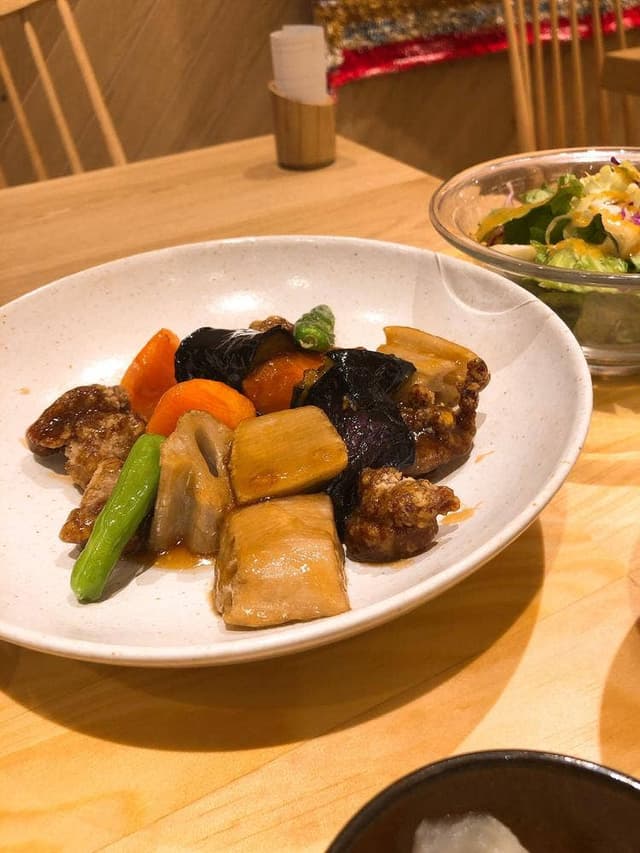 おぼんdeごはん ダイバーシティ東京プラザ店 - サブ画像3