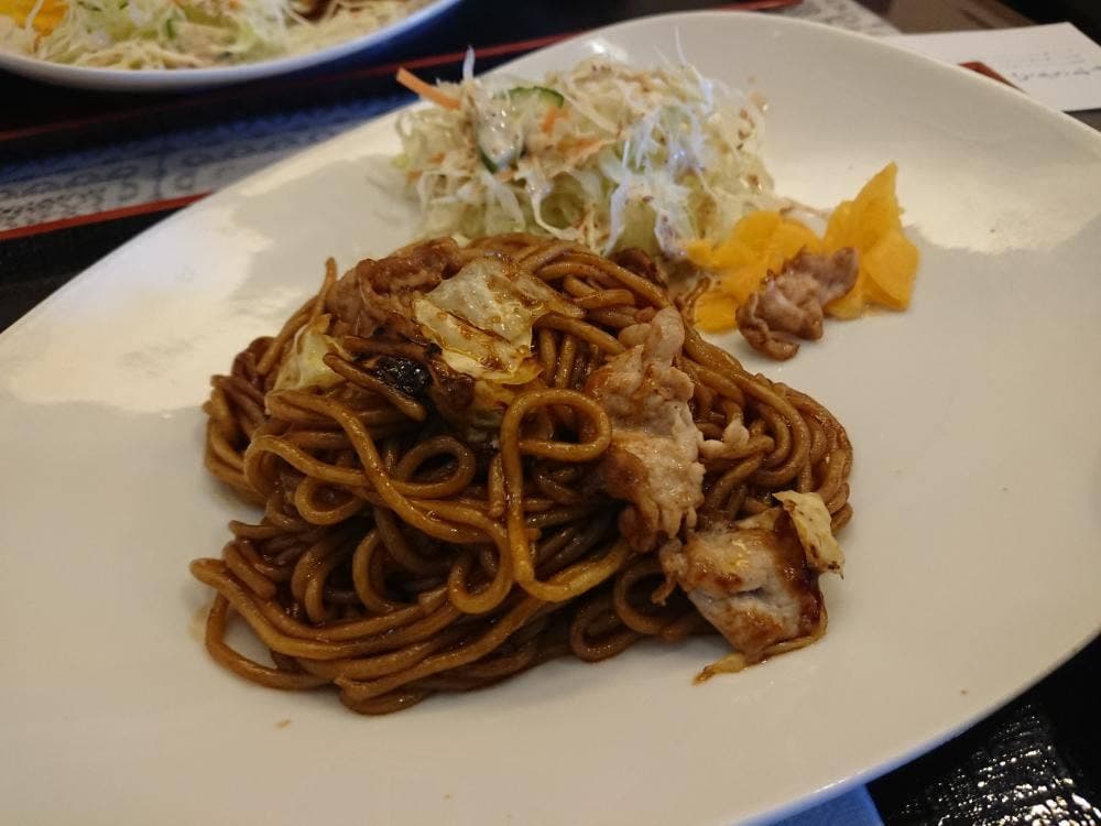 摩琶露
