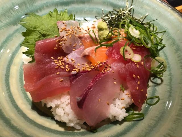 麺匠の心つくし つるとんたん 本町楼 - サブ画像1