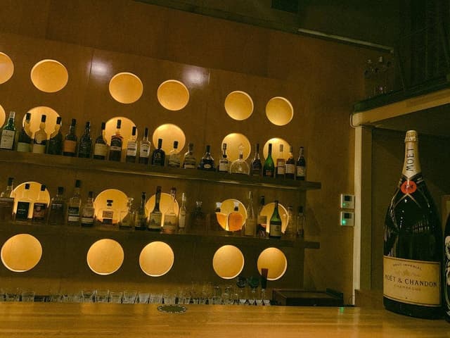 ラグナ ザ バー - サブ画像3