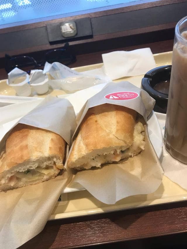 ドトールコーヒーショップ みなとみらいグランモール公園店 - サブ画像3