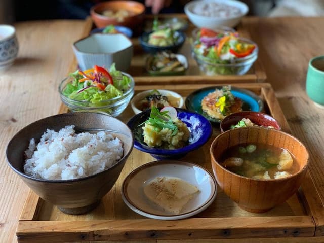 ビスタリ食堂 - サブ画像1