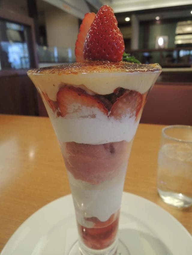 ロイヤルホスト 平尾店 - サブ画像2