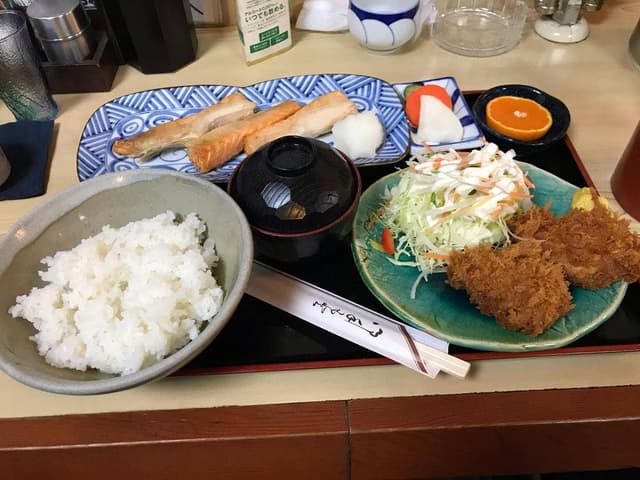 港亭 - サブ画像1