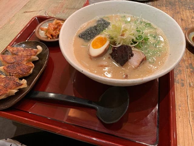 ラーメン神戸たろう 新神戸店 - サブ画像1