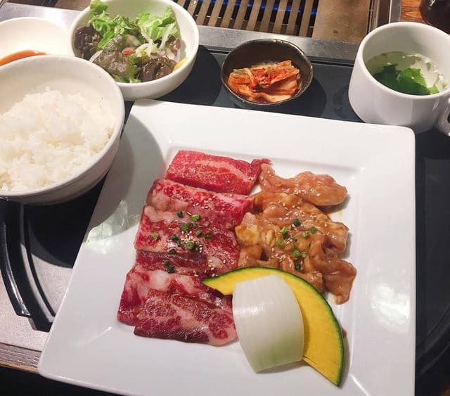 焼肉 笑山門 - サブ画像3