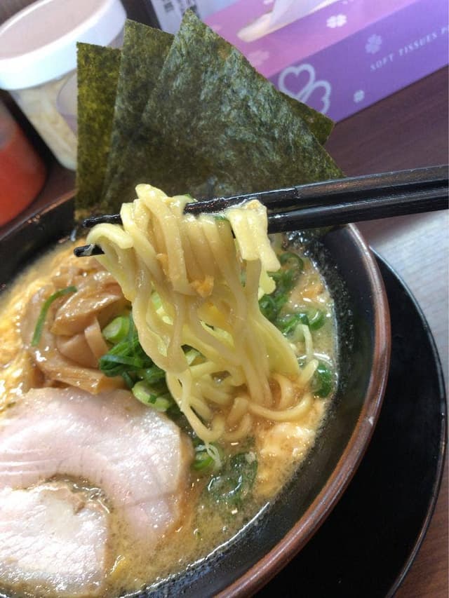 家系ラーメン 頂㐂家 - サブ画像2