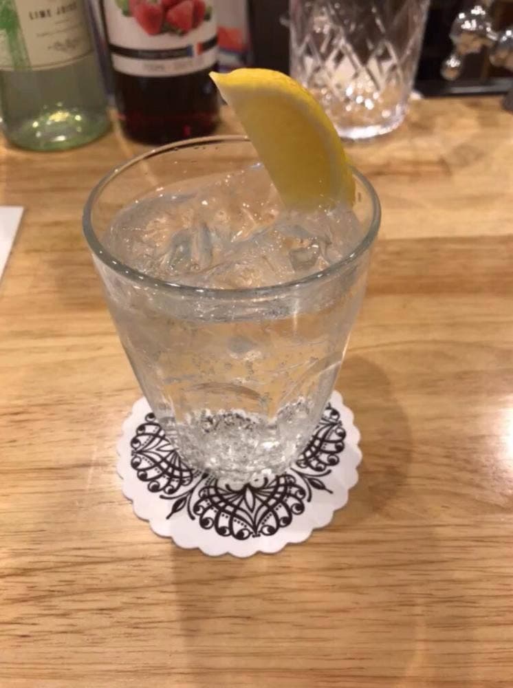 バール ミモザ