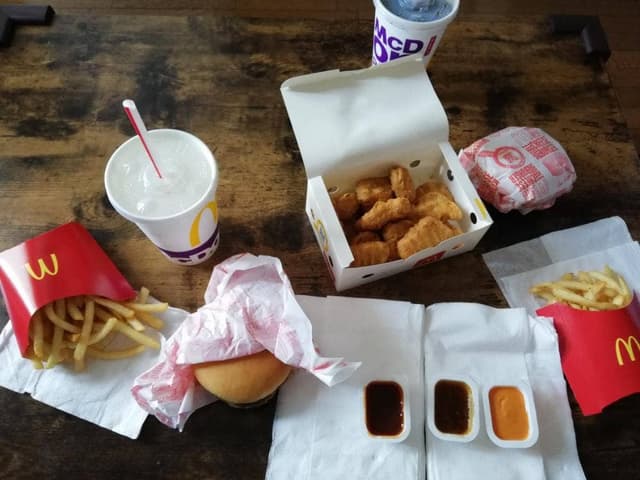 マクドナルド 川西加茂店 - サブ画像1
