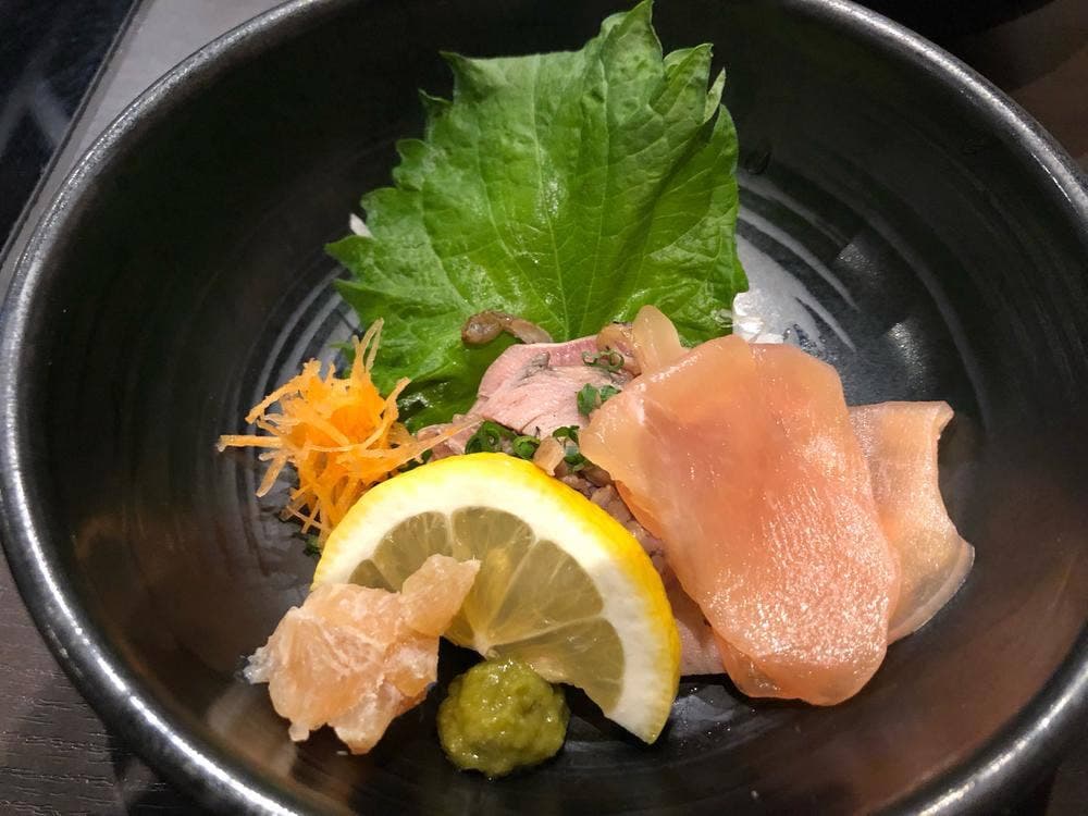 水たき料亭 博多華味鷄 博多駅前店離れ