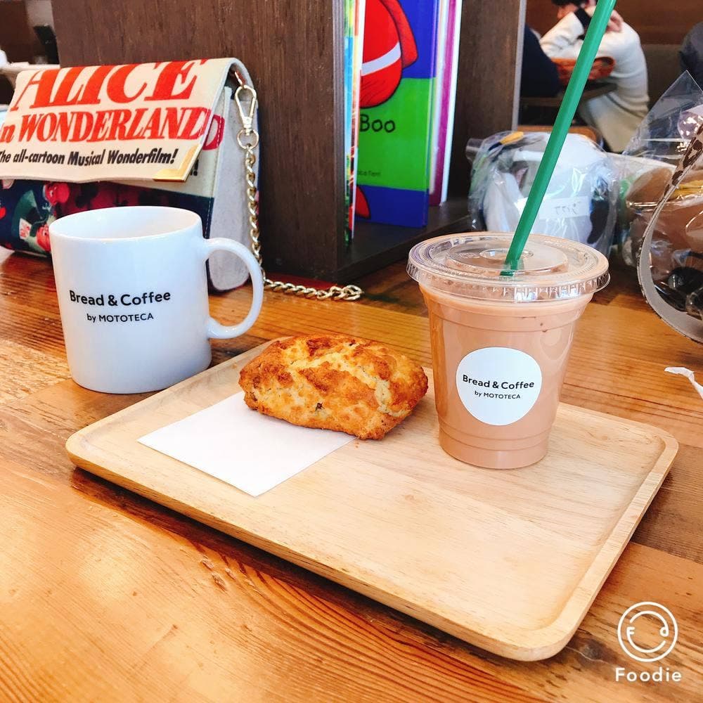 Bread&Coffee by MOTOTECA