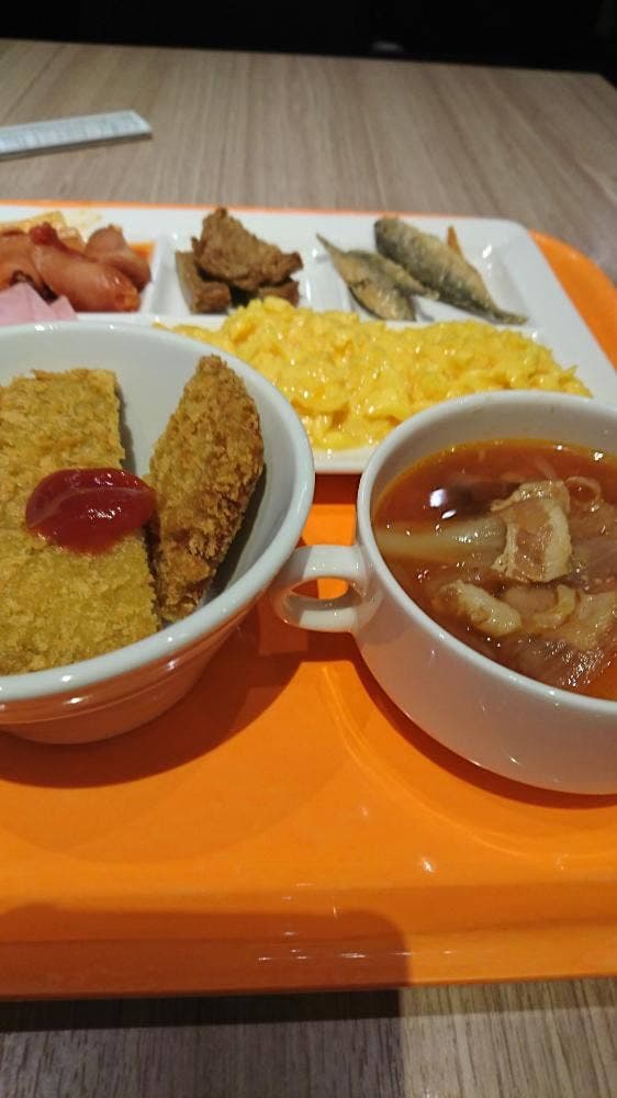 レストラン ピノモンテ