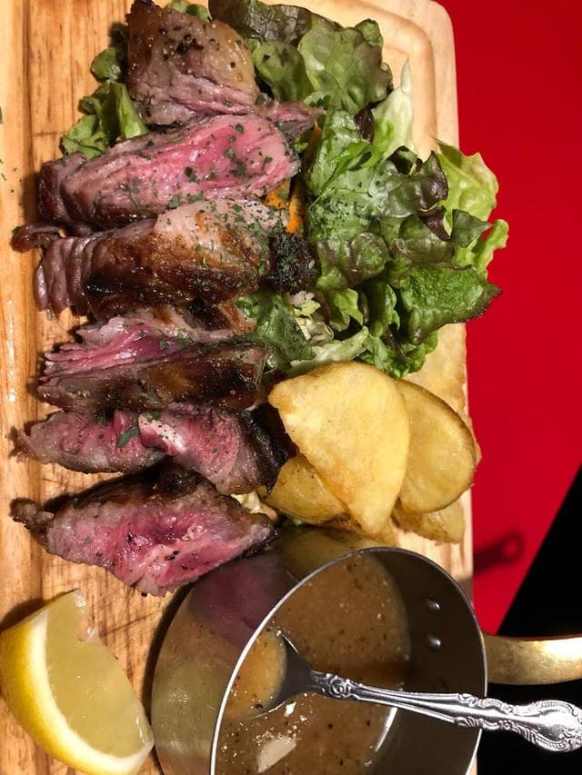 チーズタッカルビ×肉バル ミート田中 新宿西口駅前店 - サブ画像1
