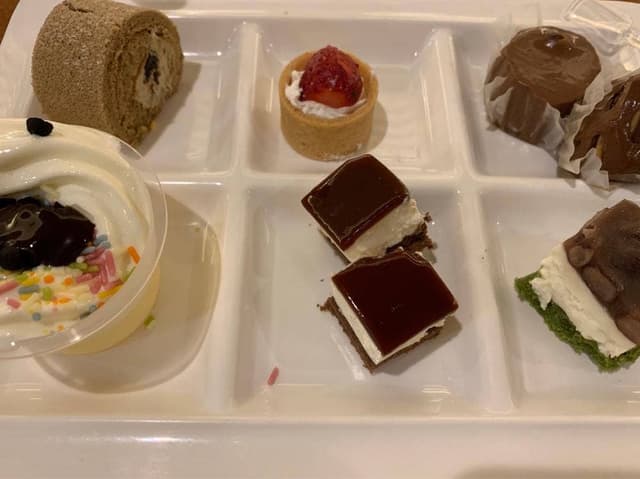 エンゼルグランディア越後中里 バイキング会場 - サブ画像2