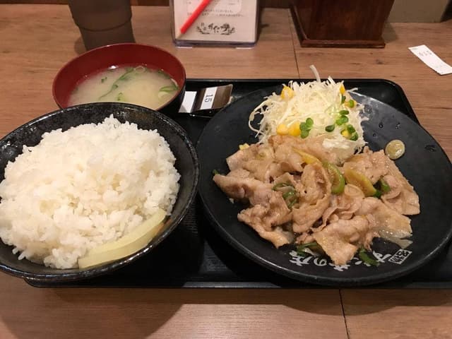 伝説のすた丼屋 千葉富士見店 - サブ画像1